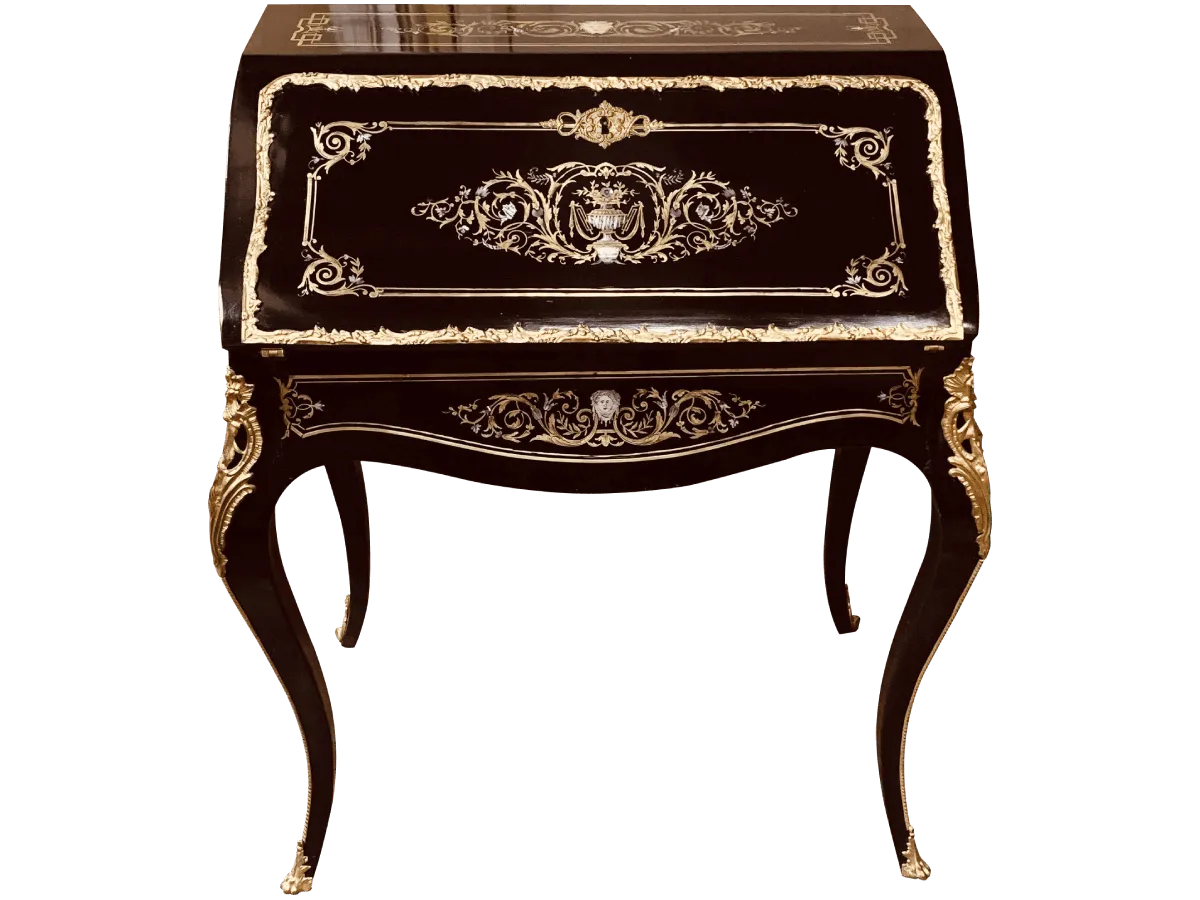 Après restauration. Bureau d'époque Napoléon III Après restauration. Restauration à Paris - Vincennes d'un Bureau d'époque Napoléon III