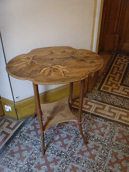 Avant restauration. Table Gallé