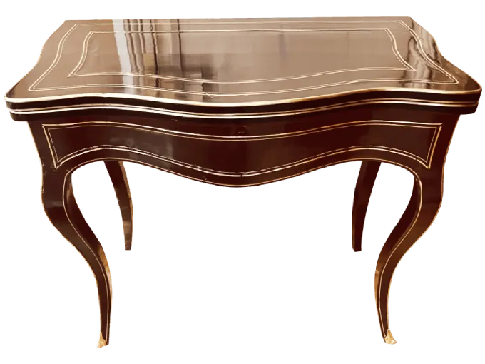 Après restauration. Table à jeux d'époque Napoléon III Après restauration. Restauration à Paris - Vincennes d'une table à jeux d'époque Napoléon III